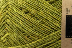 Soft Donegal Lime 5581 2